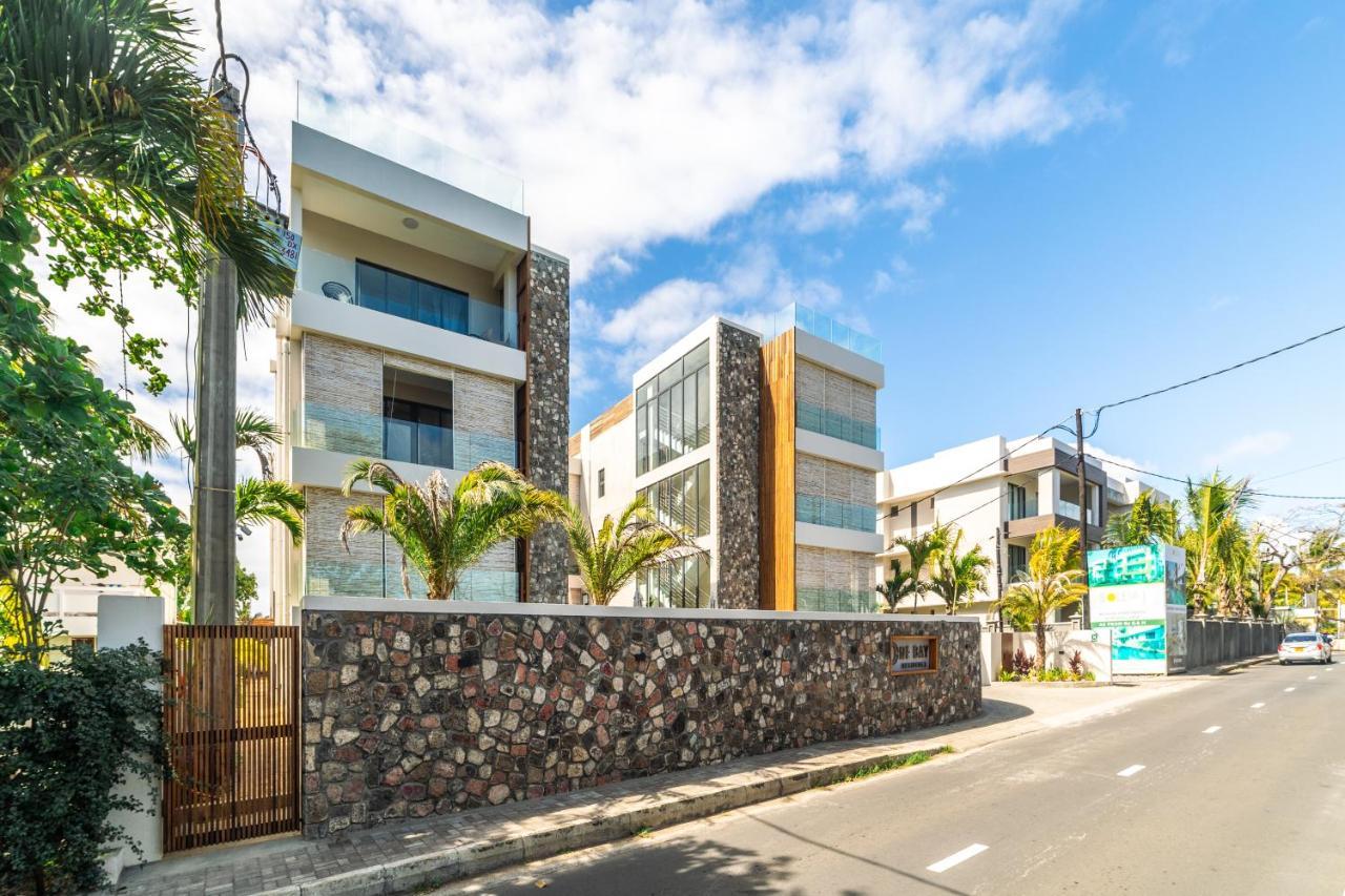 Penthouse 13 - One Bay Residence With Private Rooftop Terrace And Dip In Pool Pereybere Beach Exterior photo